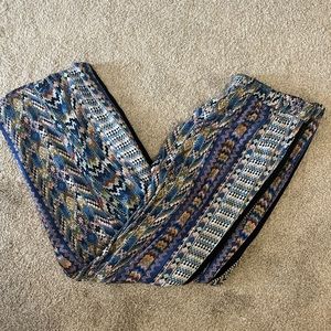 Patterned pants